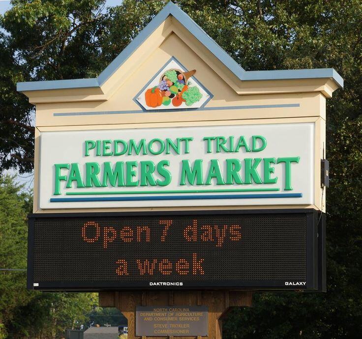 Farmers Market Sign